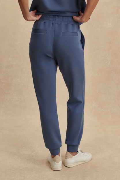 The Slim Cuff Pant 25"