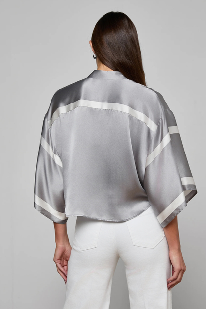 Dru Mandarin Crop Blouse