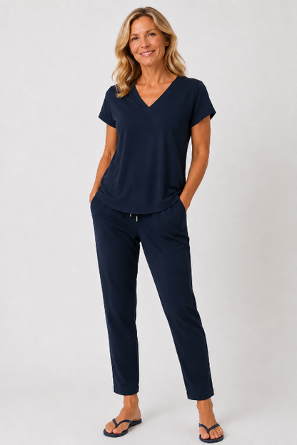 Basic V-neck Tee