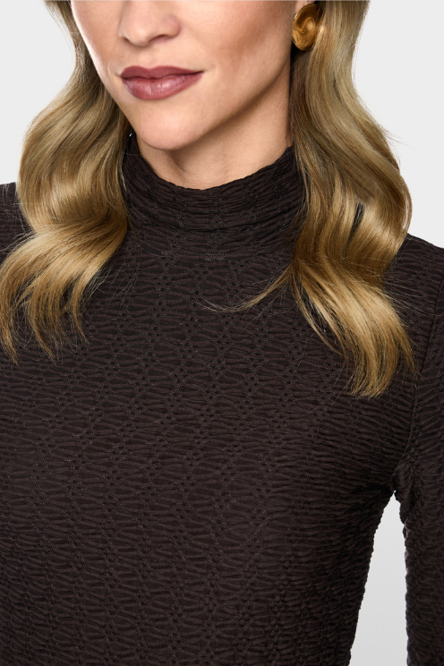 Textured Fitted Knit Long Sleeve