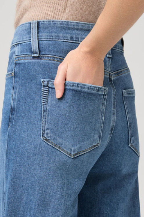 Anessa 31" Wide Leg Jean - Freeride