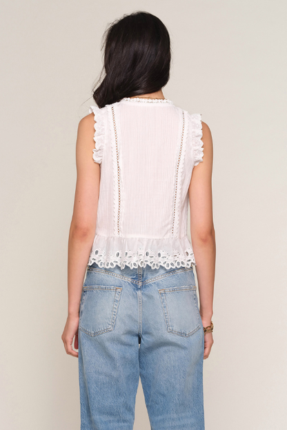 Dia Eyelet Hem Top