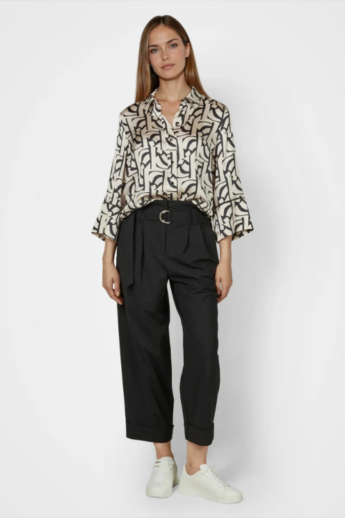 Graphic Print Blouse