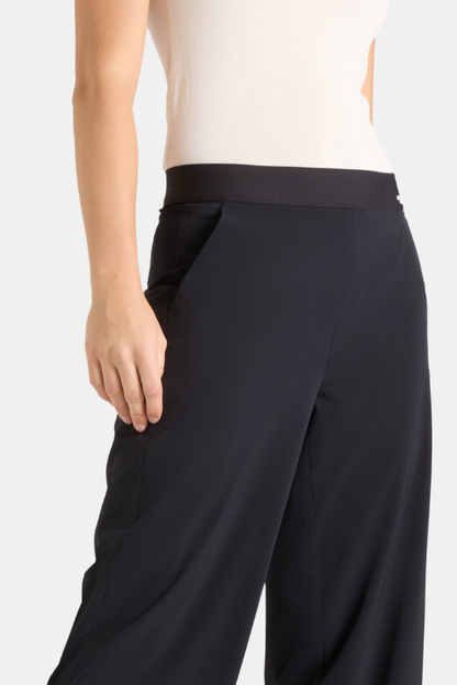 Elena Tech Stretch Pant