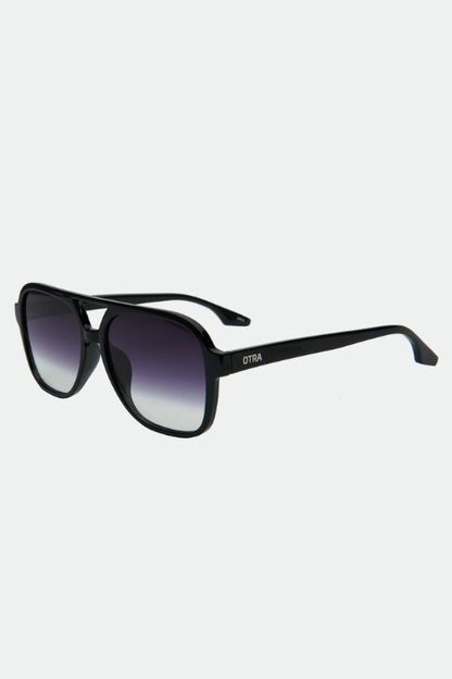 Kori Black/Smoke Fade