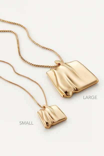 Small Sundra Pendant Necklace