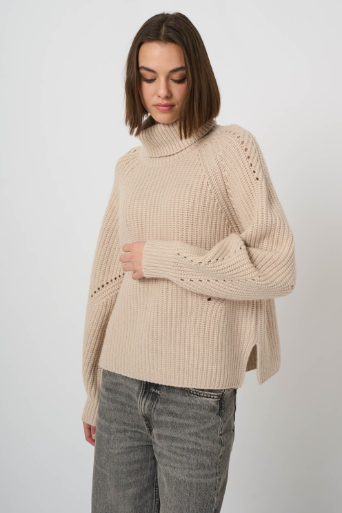 Wool-Cashmere Chunky Rib Turtleneck Sweater