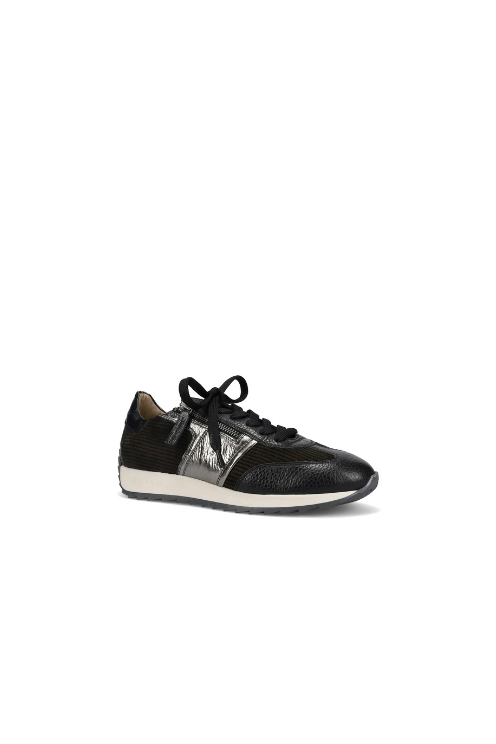Zuri Onyx Sneaker