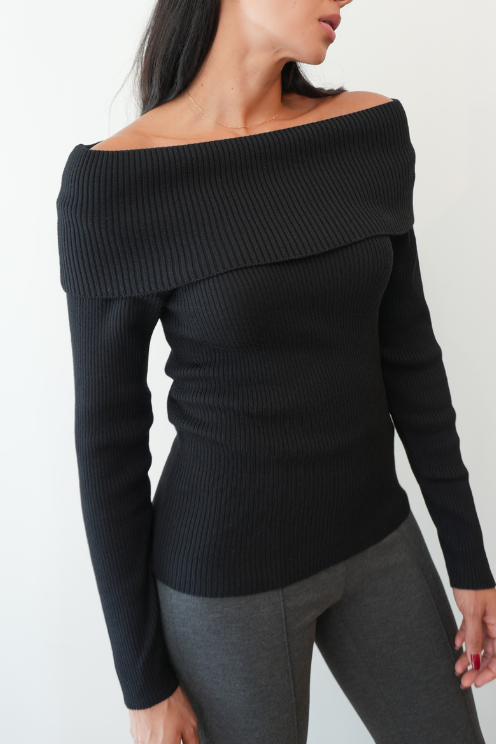 Kiara Off The Shoulder
