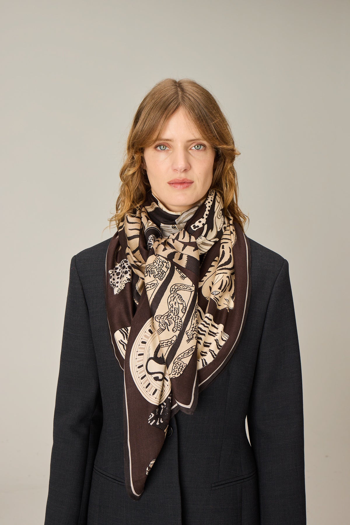 SQUARE / CARRE 130 COLLECTIONNEUR BLACK/NOIR