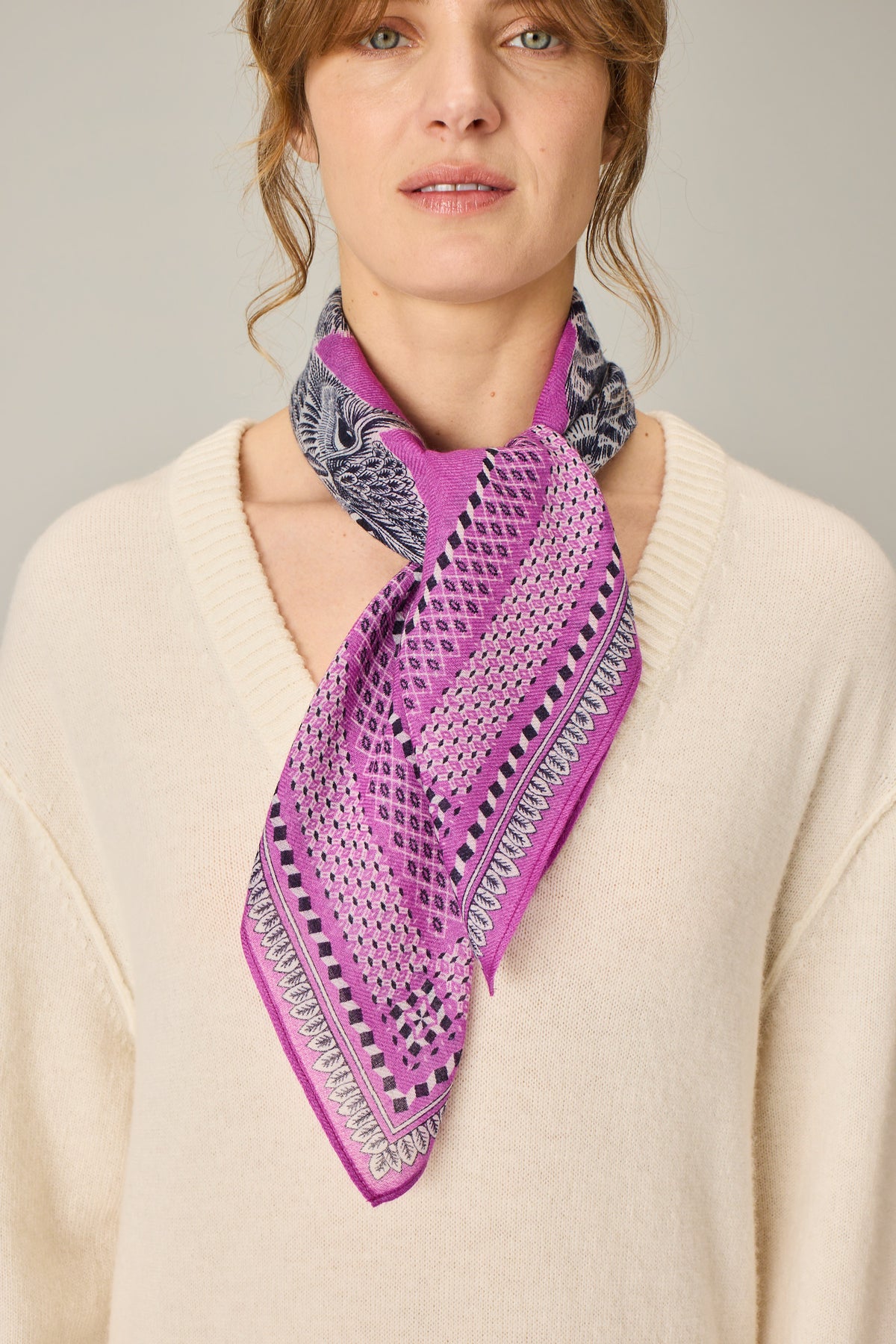 SQUARE / CARRE 70 CHOUETTE PURPLE/VIOLET