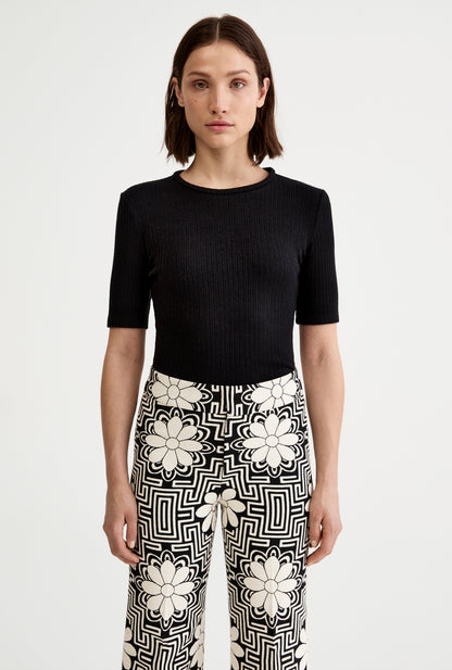 Elbow Sleeve Knit Crewneck