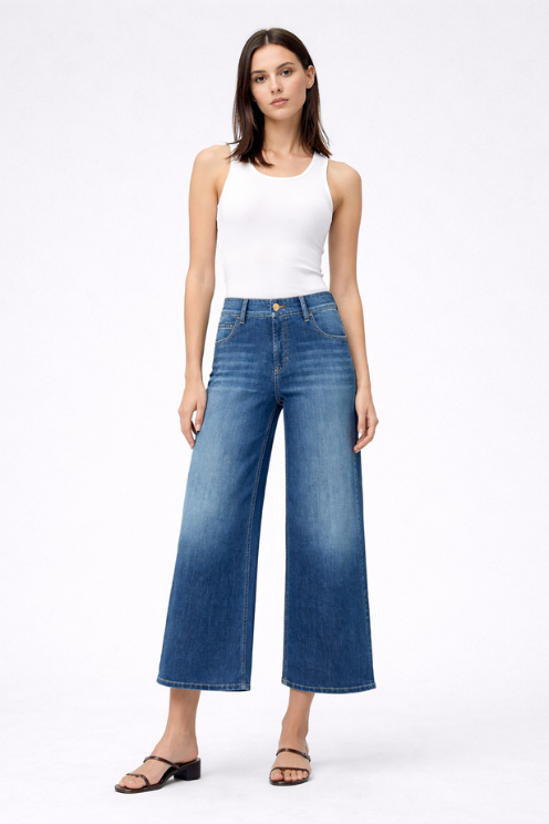 Palazzo Patch Cropped Jeans