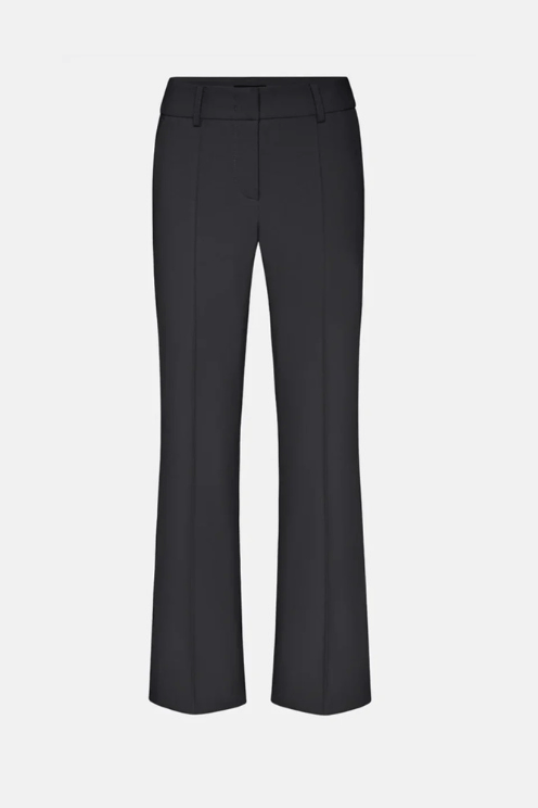 Farah Pant